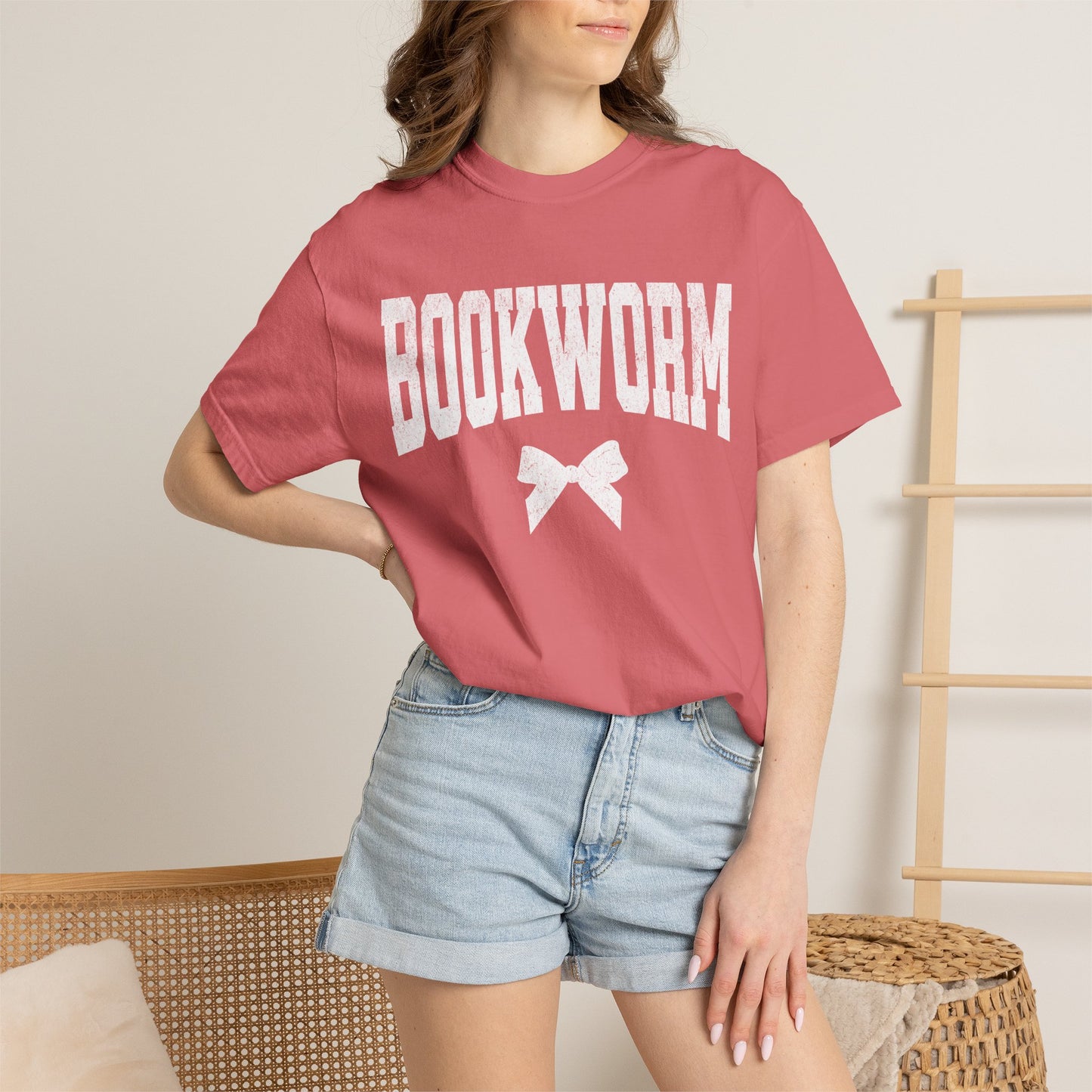 Bookworm - T-shirt