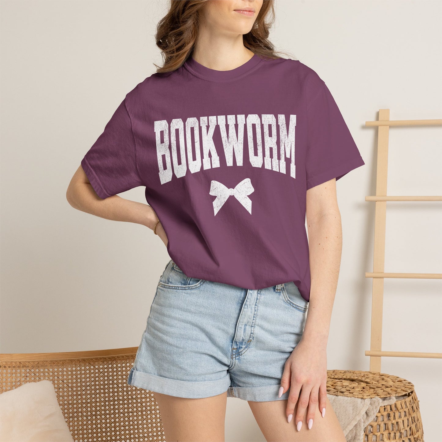 Bookworm - T-shirt