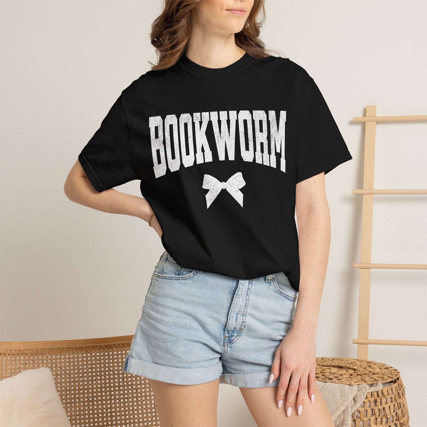 Bookworm - T-shirt