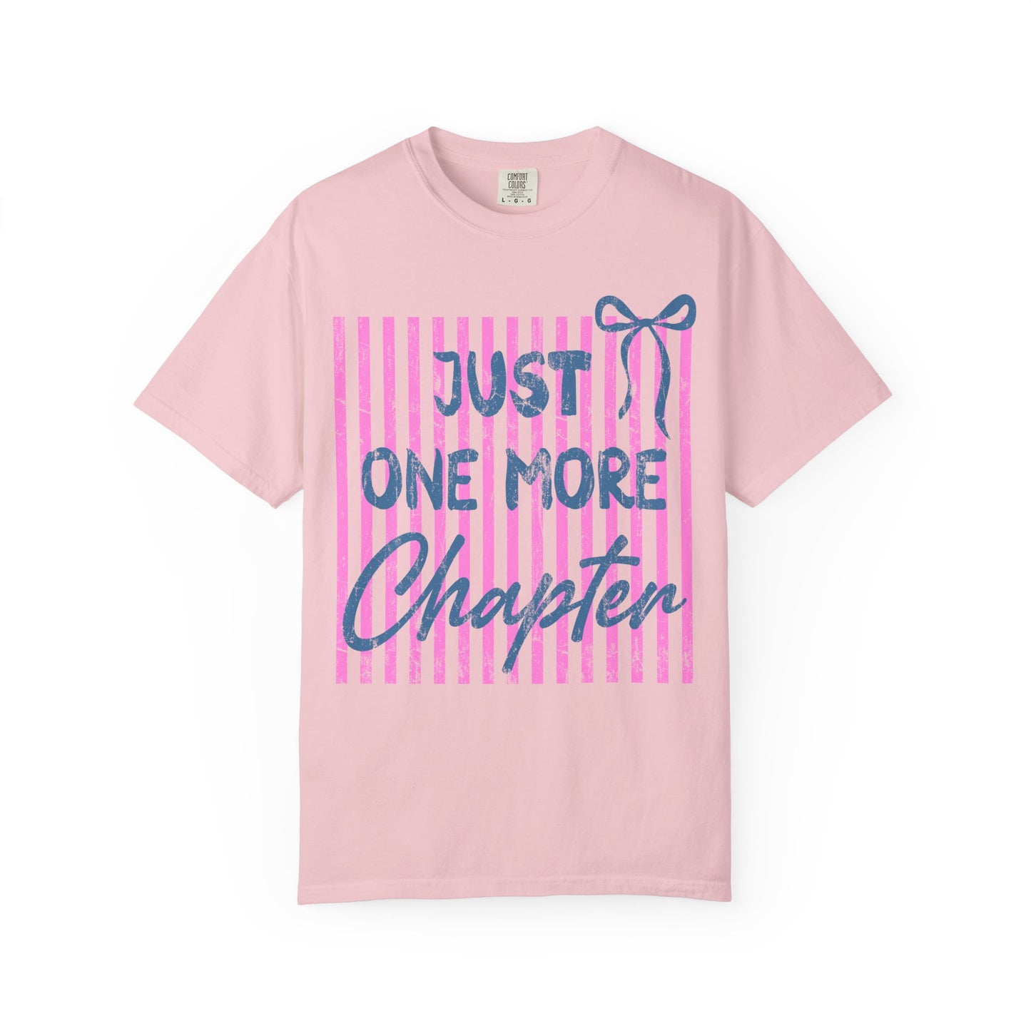 Just One More Chapter - T-shirt